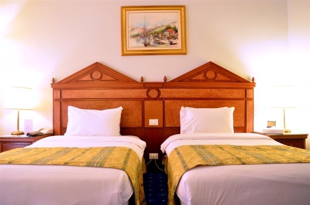 Serenada Golden Palace - Boutique Hotel Beirut Eksteriør billede