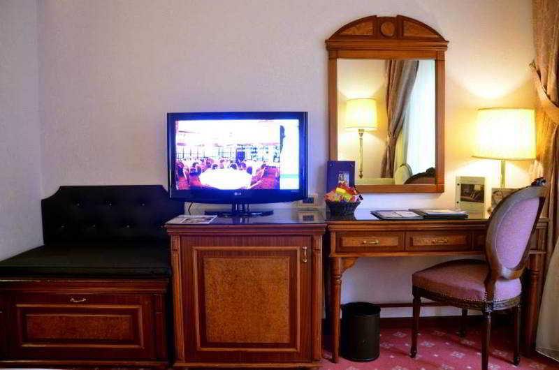 Serenada Golden Palace - Boutique Hotel Beirut Eksteriør billede