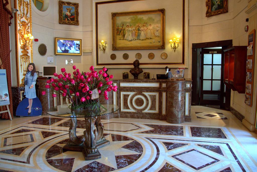 Serenada Golden Palace - Boutique Hotel Beirut Eksteriør billede